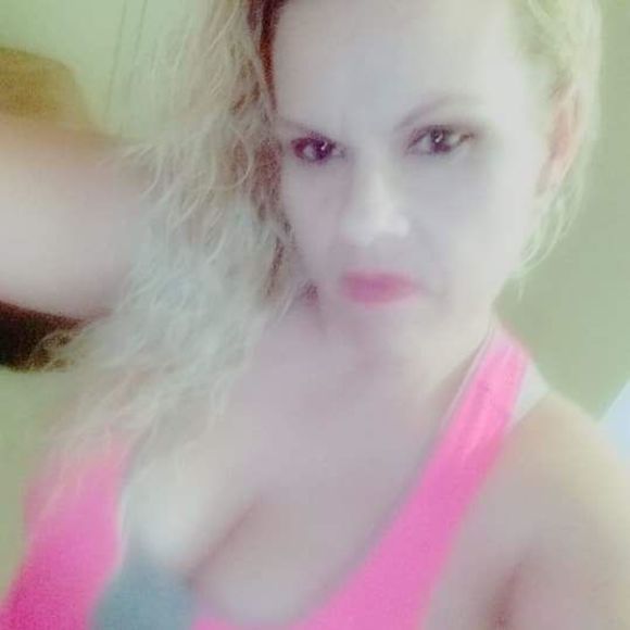 Meet your Posher, Leann - Picture 1 of 1